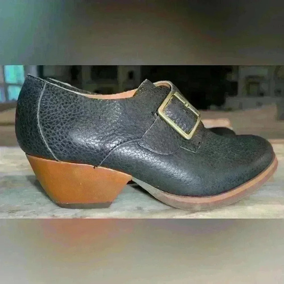 Women’s KORKS Kork-Ease Little Leather Monk Strap Black Booties size 6M. - Picture 3 of 7